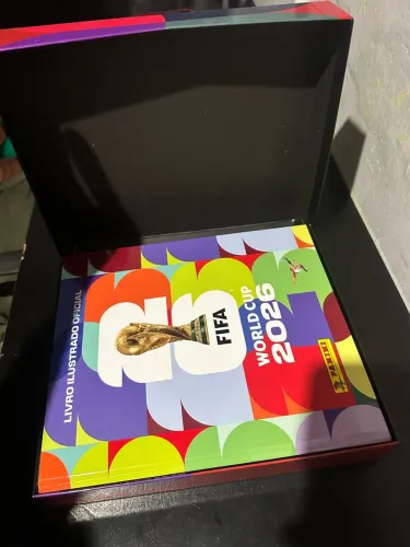 Álbum da copa quase completo