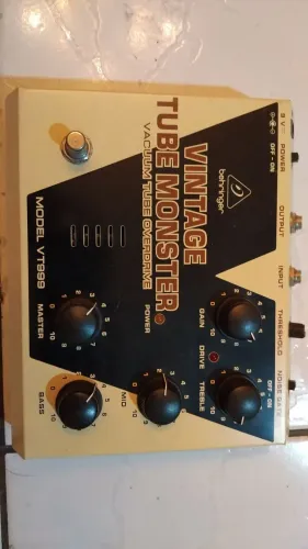 Distorção Vintage Tube Monster VT999