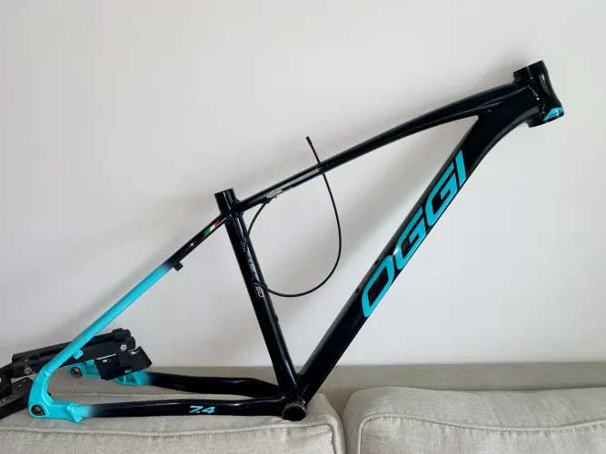 Quadro OGGI 7.4 tamanho 19 L