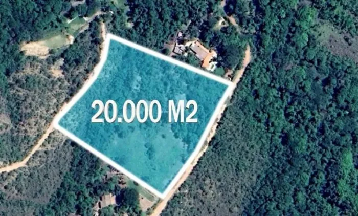 VENDO OU TROCO CHÁCARA COMPLETA À VENDA - 2 HECTARES NO DF (BR 251 - KM 21)
