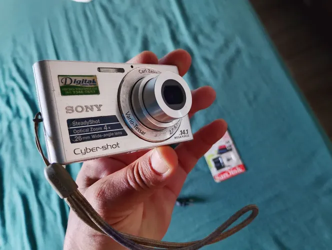 Câmera digital Sony