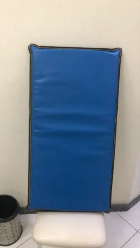 Colchonete para Maca / Fisioterapia / Exercícios 80x45 cm - Como Novo