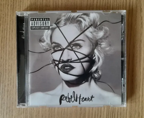 Madonna CD Álbum FRECH EDITION Importado.