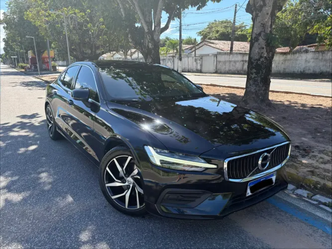Volvo S60 T-4 Momentum 2.0 190cv 4P 2020