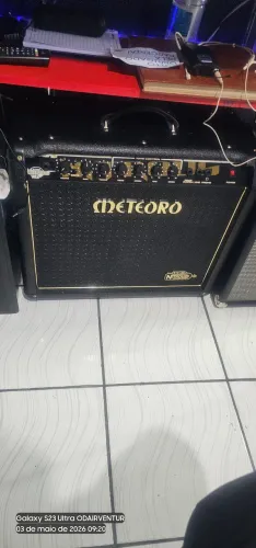 Cubo guitarra meteoro meteoro nitrua 100g ótimo estado aceito proca por bateria