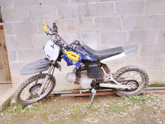Moto trilha