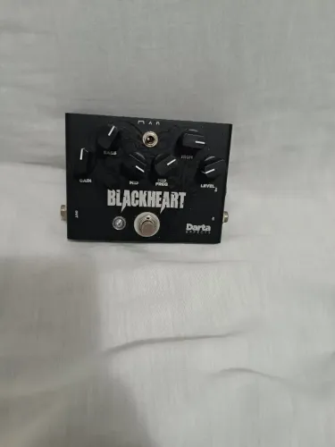Pedal distorção Darta Effects Blackheart