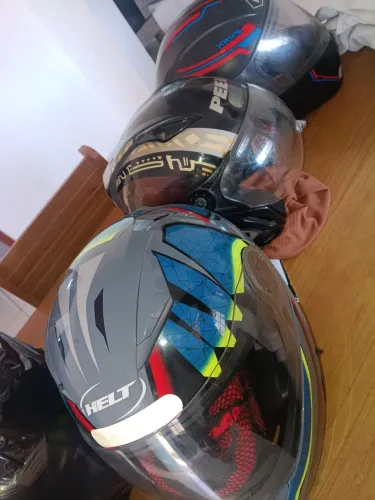 Capacete