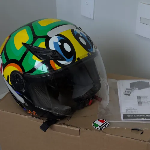 AGV BLADE TURTLE SEMINOVO VISEIRA ORIGINAL POUCOS DETALHES JÁ VAI HIGIENIZADO