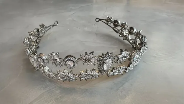 Tiara de Noiva - Coroa de Luxo para Casamento com Zircônias