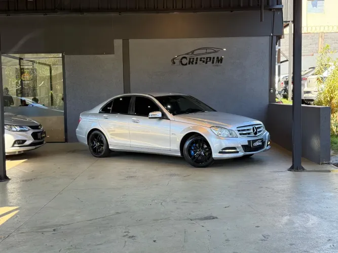 Mercedes-Benz C-180 CGI Classic 1.8 16V 156cv Aut. 2012