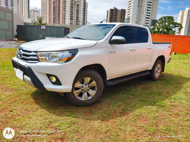 Toyota Hilux CD SRV 4X4 2.8 TDI Diesel Aut. 2018