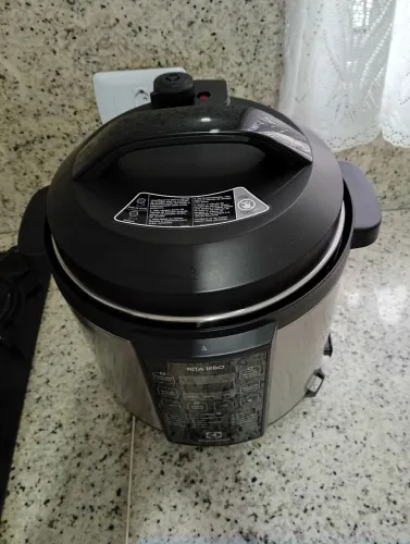 Panela de pressão elétrica 6 litros(Eletrolux)