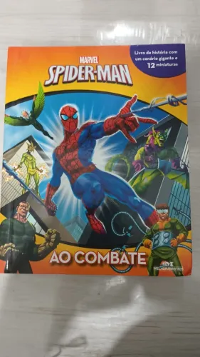 Spiderman - Marvel -Ao Combate - livro com cenário e 12 miniaturas