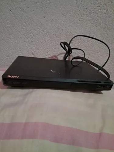 Com defeito funciona /não funciona.
