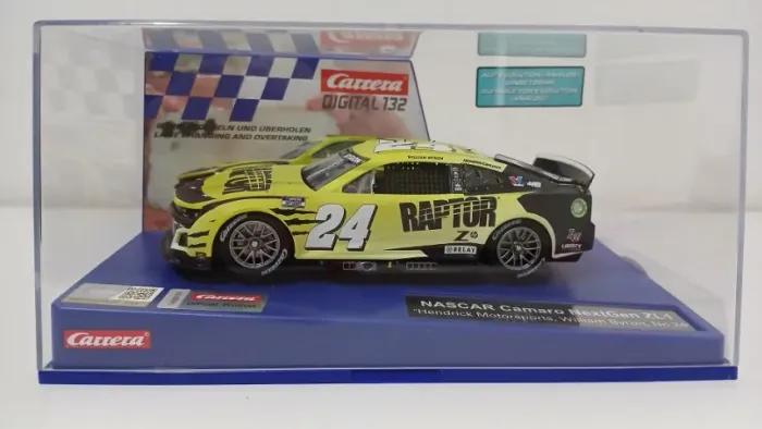 Autorama Carrera Digital 1:32 NASCAR Camaro NexGen ZL1