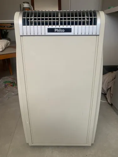 Ar condicionado portátil 13.000 BTU - 127 Volts 