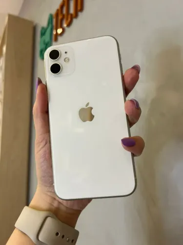 Seminovo - iPhone 11 128GB Branco 89% (CX) - Retirada Loja Shopping Savassi