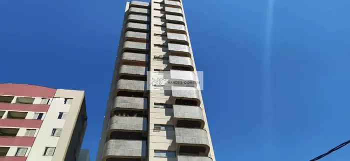 Amplo Apartamento no Edif Ville Blanche - 04 Dormitórios - 01 Suíte