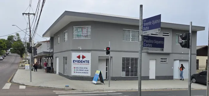 Loja para Venda em São José dos Pinhais, Centro