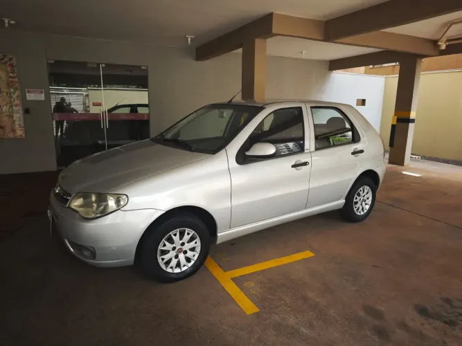 Fiat Palio 1.0 Economy Fire Flex 8V 4P 2013
