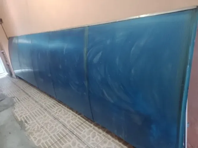 Toldo à venda. Especificações: 5,12 metros de comprimento × 1,20 de largura,