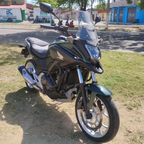 VENDO TROCO FINANCIA NC 750CC ANO 2021