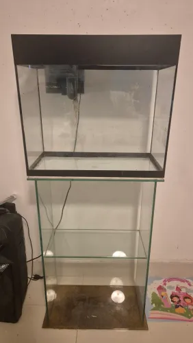 Aquário 55L + Móvel em vidro