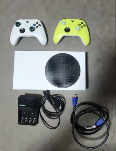 Xbox séries S 2 controles