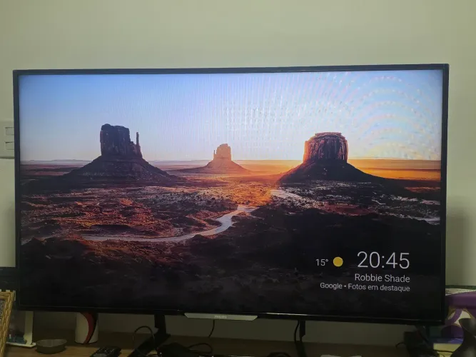TV Philips Smart 48" + Streaming Stick HDMI