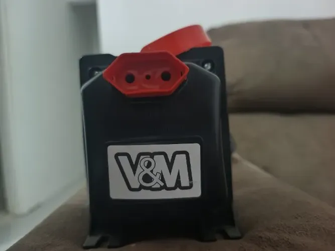 Autotransformador V&M 127V para 220V (ou bivolt) - Pouco usado
