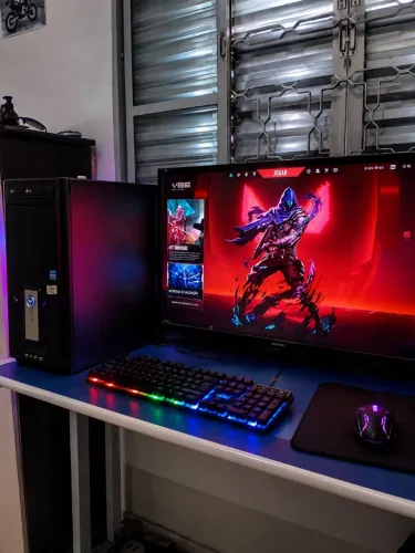 PC GAMER FX OCTA CORE + R9 200 2GB - SSD 240GB HD 500gb 20GB RAM