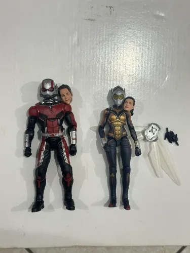 Homem formiga e vespa Marvel legends 