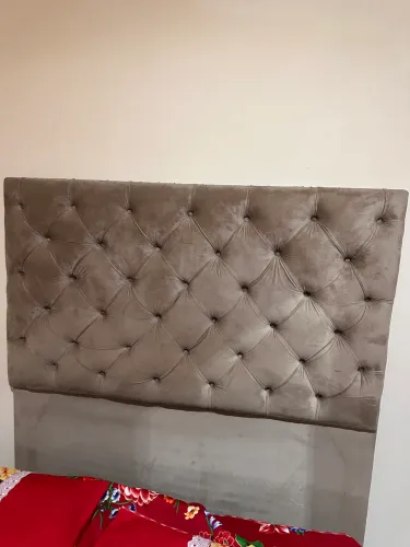 Cabeceira Estofada para Cama de Casal - Suede Capitonê