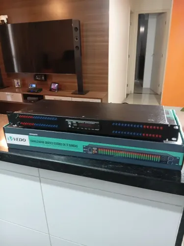 Analisador de espectro com mp3 usb e fm