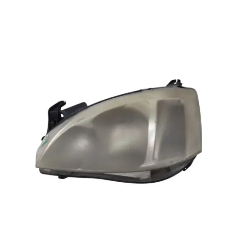 Farol Esquerdo Gm Corsa Maxx 2003