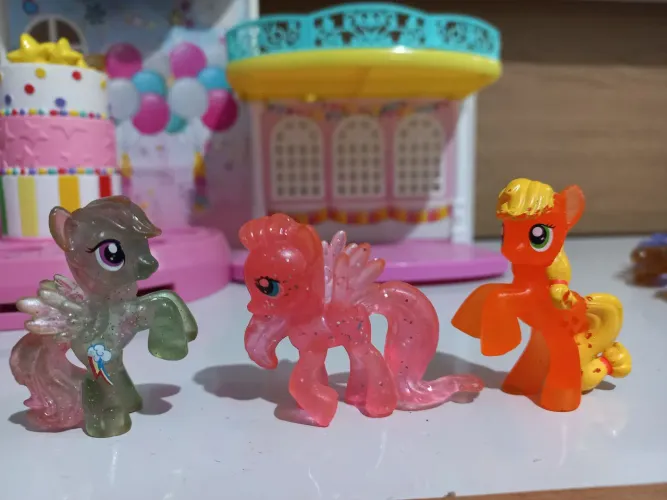 3 miniaturas My little pony