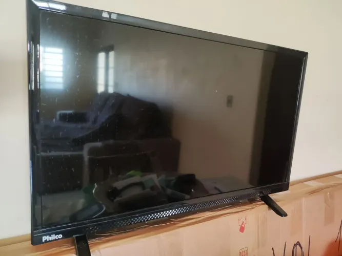 TV Philco 24" LED (Modelo PH24E30D) - Baixo Consumo, Ideal para Quarto ou Monitor