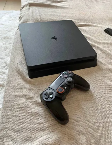 Ps4 slim 500GB