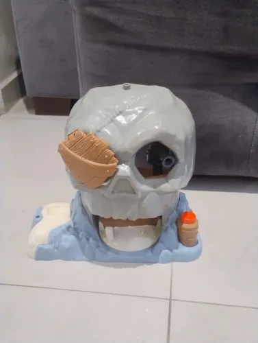 Caverna Jake e os piratas da terra do nunca