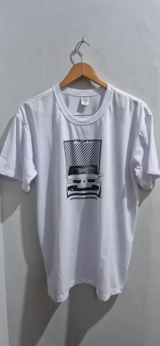 CAMISETA EM MALHA TAMANHO GG / R$35,00 REAIS 