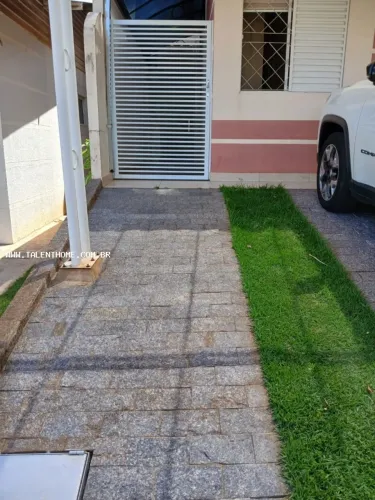 Casa em Condomínio para Venda em Londrina, Heimtal, 3 dormitórios, 1 suíte, 2 banheiros, 2