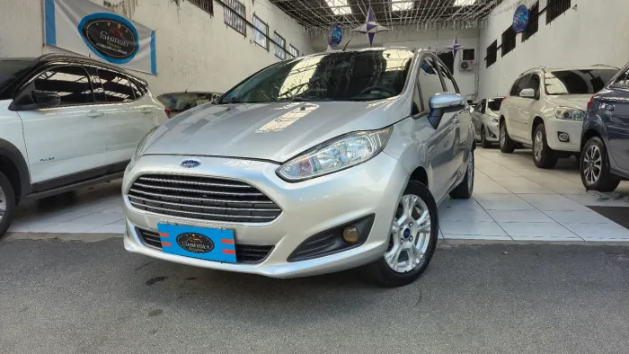 Ford Fiesta 1.6 16V Flex Aut. 5P 2014