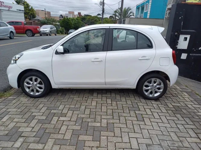 Nissan March SV 1.6 16V Flexstart 5P Mec. 2019