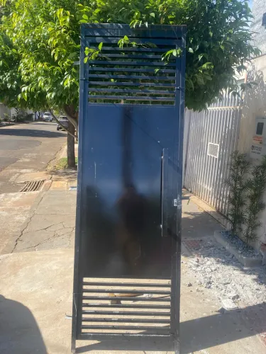 Portão ferro semi novo