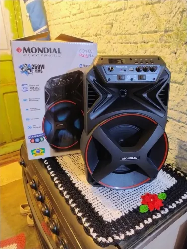 Caixa de som Amplificada Mondial