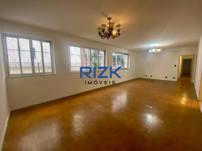 Apartamento de 3 quartos na Aclimação