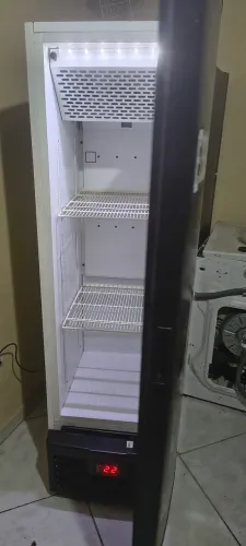 Geladeira cervejeira fricom 