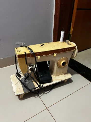 máquina de costura
