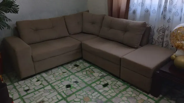 Vende-se jogo de sofá em L com 3 centros